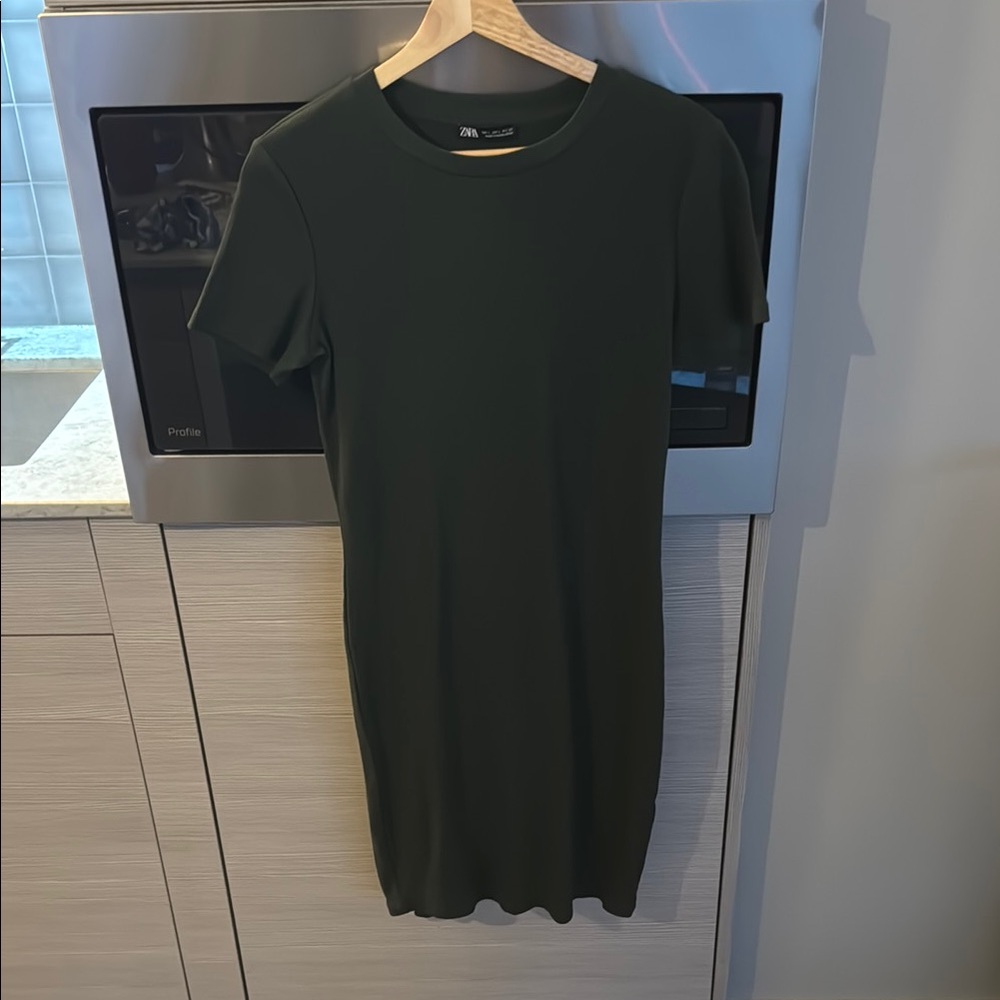 Zara Forest Green Fitted Dress
